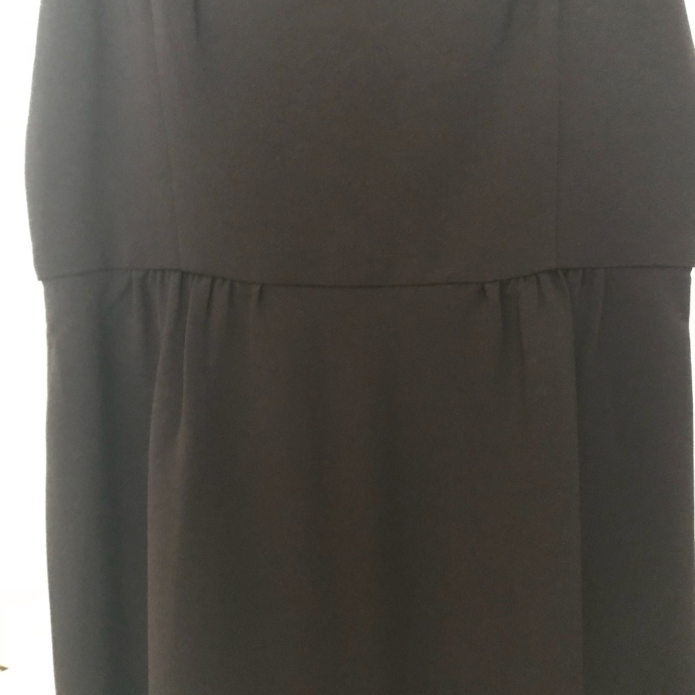 Dress - Picture 7 of 9